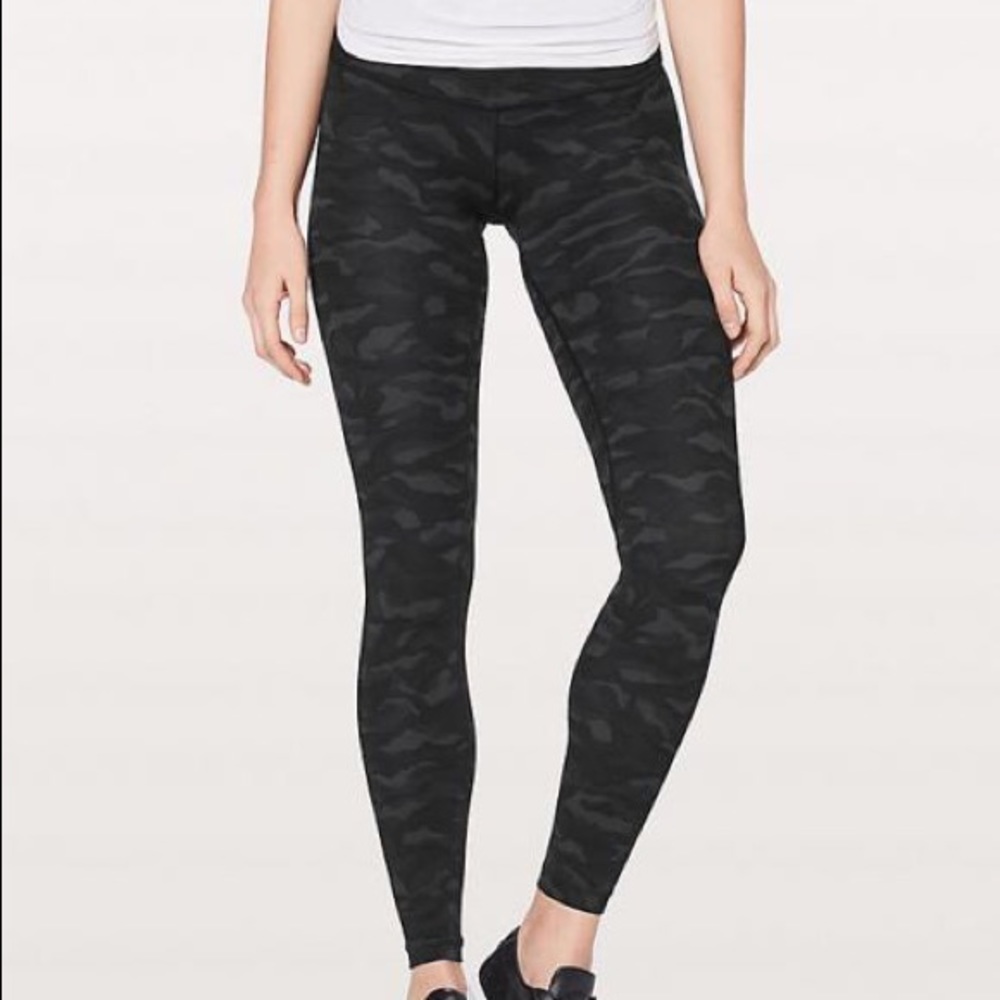 Lululemon Camo Align Tights-28”